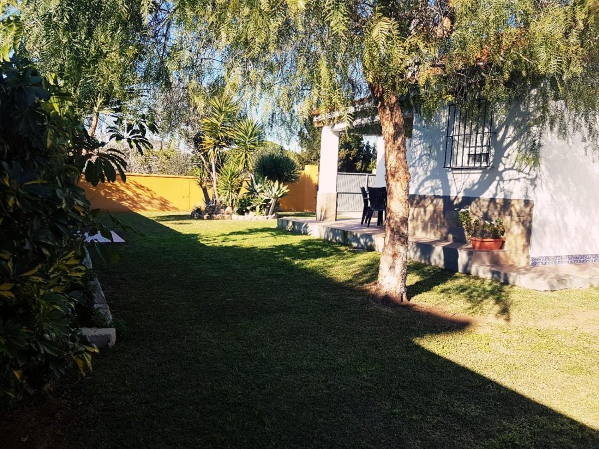 Chalet La Huerta 2 Amplios Jardines Barbacoa Y Wifi Кониль-де-ла-Фронтера Экстерьер фото